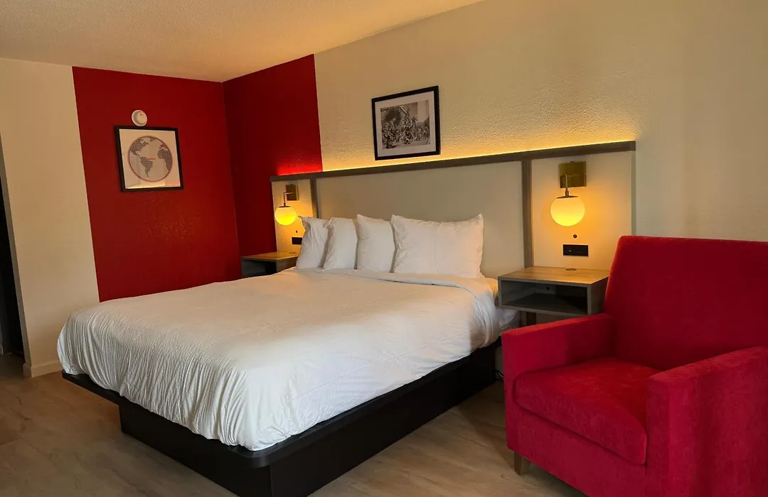 Ramada By Wyndham Lumberton Nc North-1