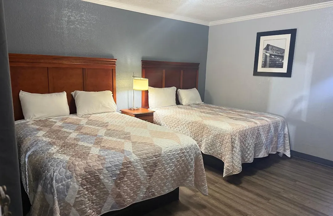 Lake Marion Inn-1