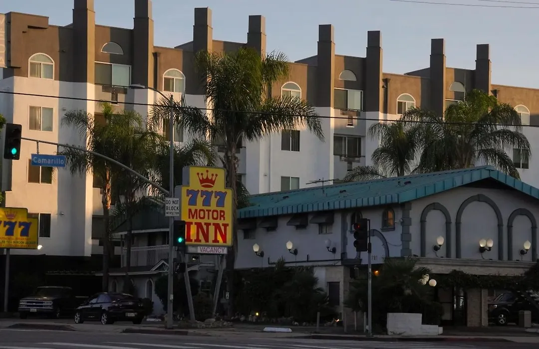 777 Motor Inn-1