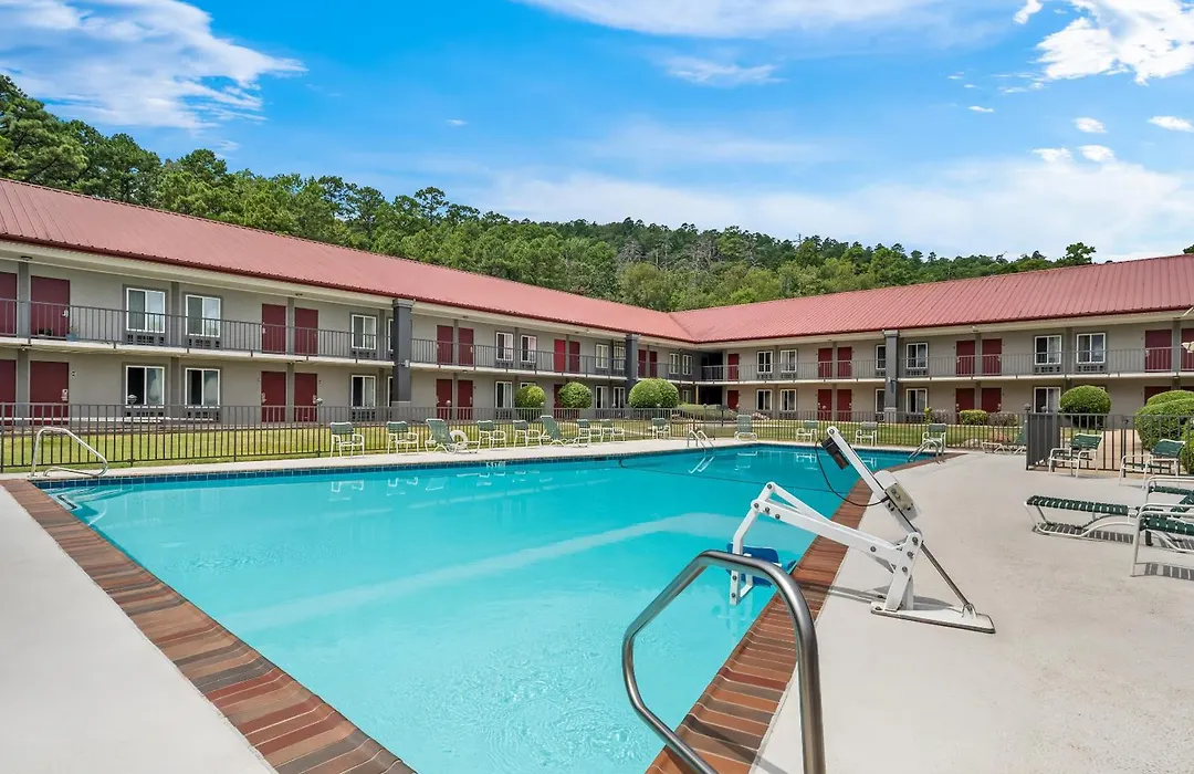 Red Roof Inn Hot Springs-1