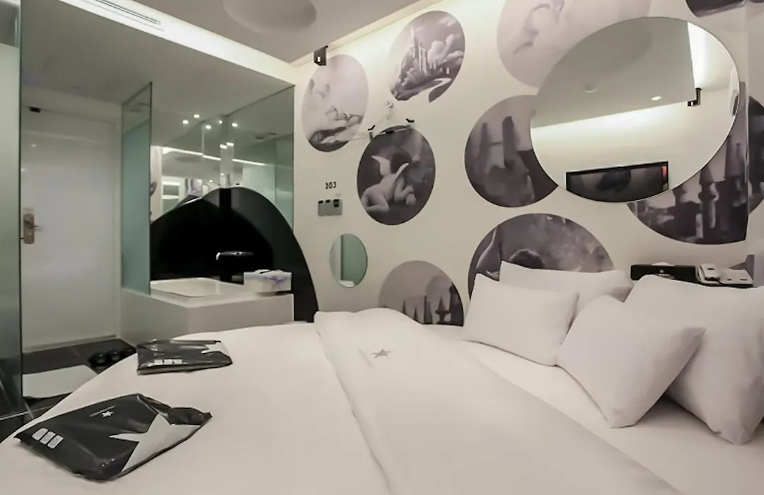 Nine Star Hotel-1