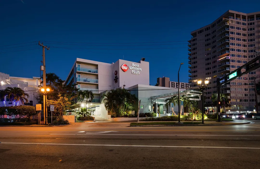 Best Western Plus Oceanside Inn-1
