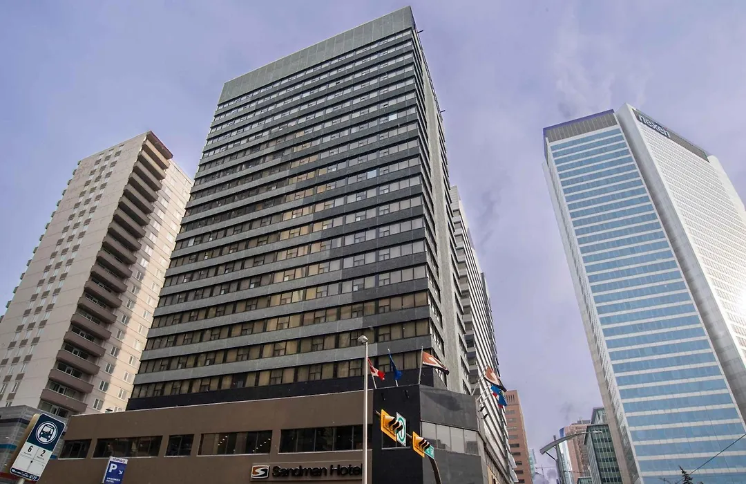 Sandman Signature Calgary Downtown Hotel-1