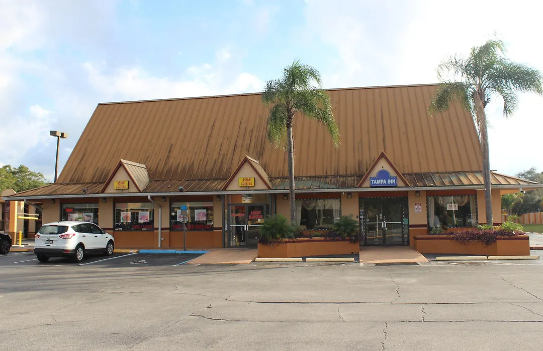 Tampa Inn Near Busch Gardens-1