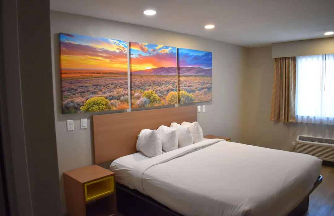 Days Inn By Wyndham San Antonio Alamo/Riverwalk-1