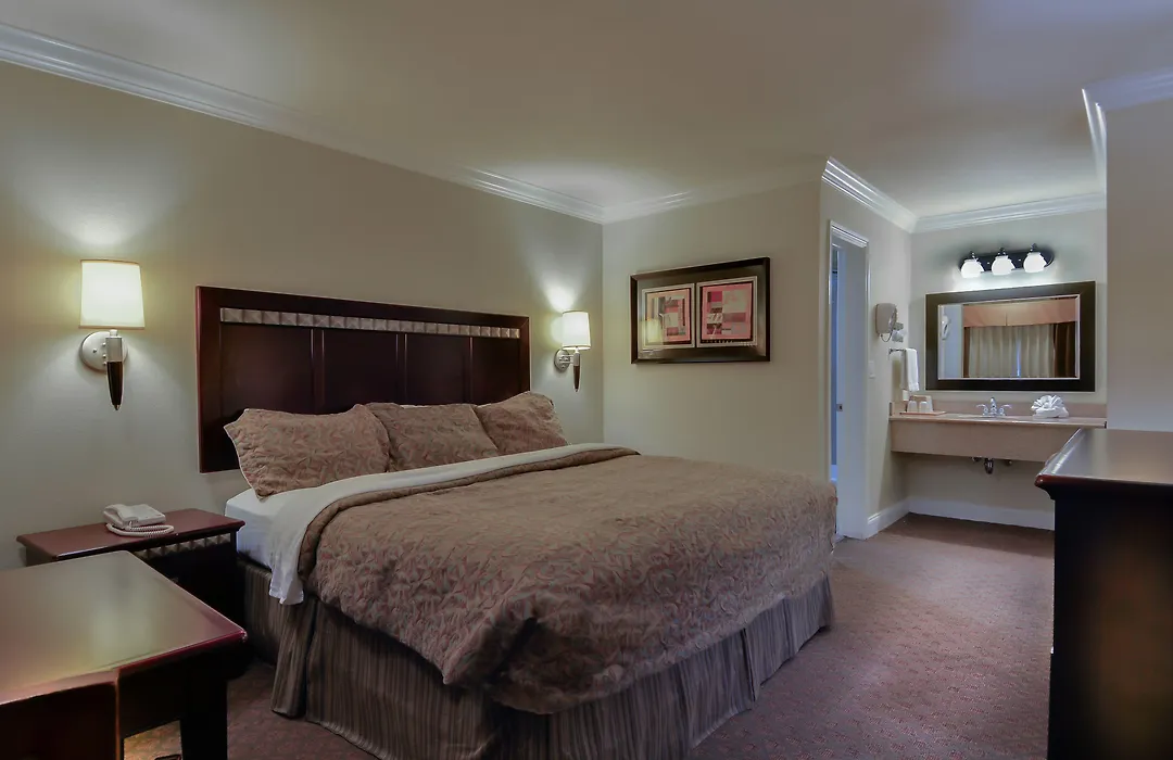 Vagabond Inn Whittier-1