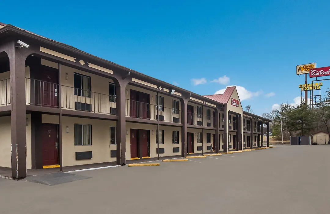 Red Roof Inn Crossville-1
