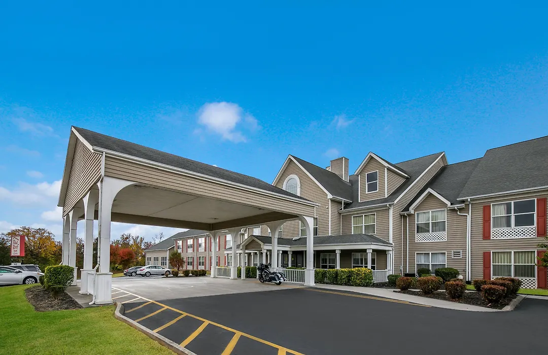 Red Roof Inn & Suites Knoxville East-1
