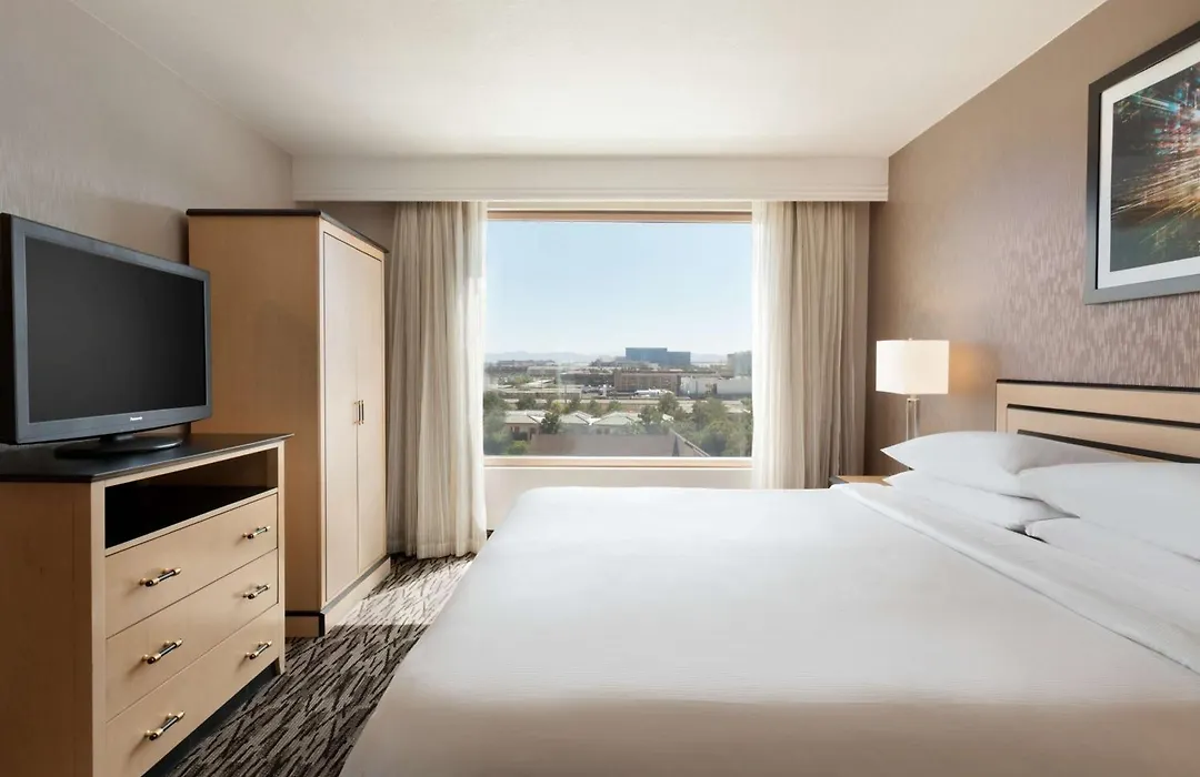 Embassy Suites By Hilton Convention Center Las Vegas-1
