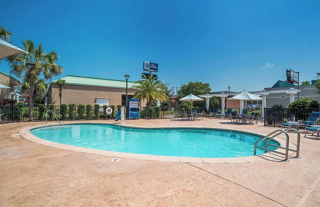 Best Western Flagship Inn-1
