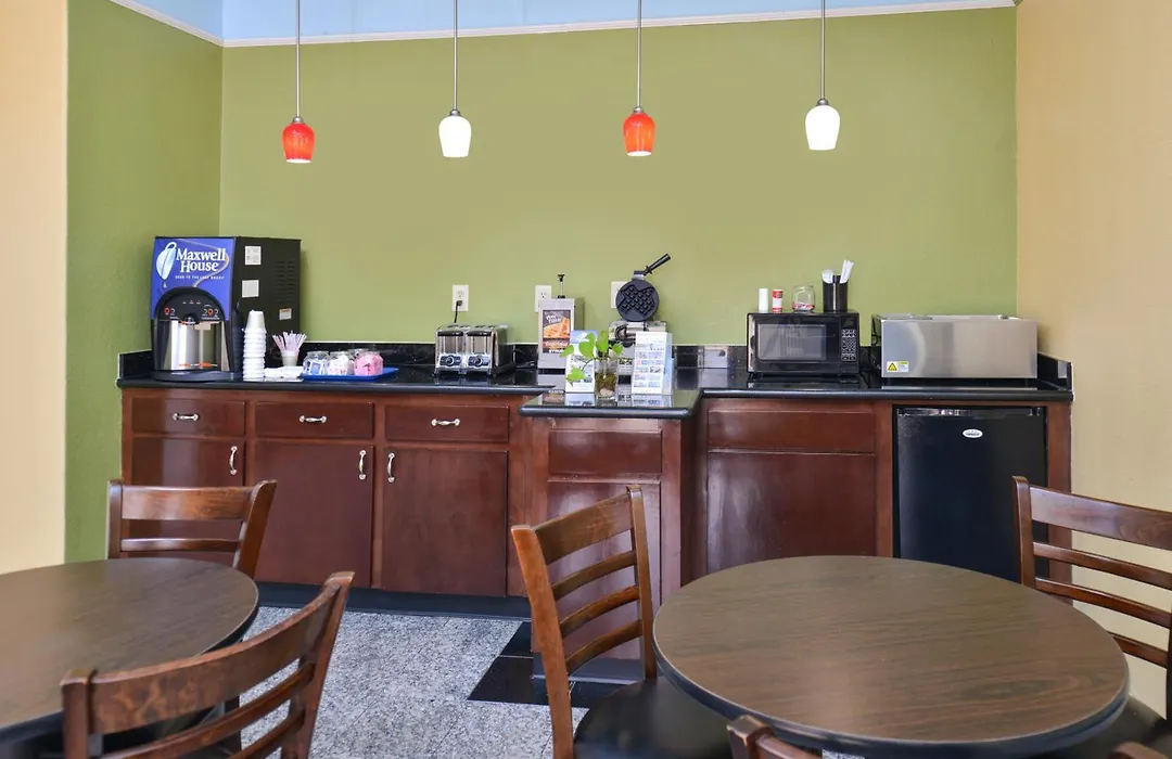 Americas Best Value Inn Downtown Houston-1