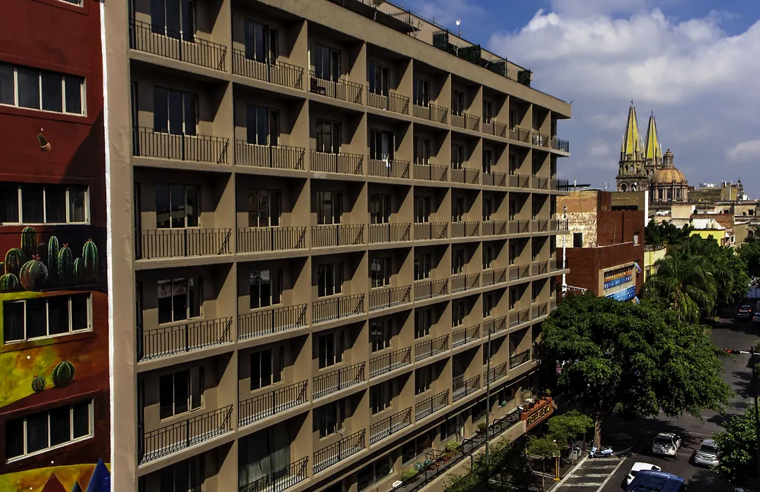 Hotel Fenix-1