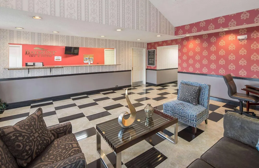 Baymont By Wyndham Cleveland-1