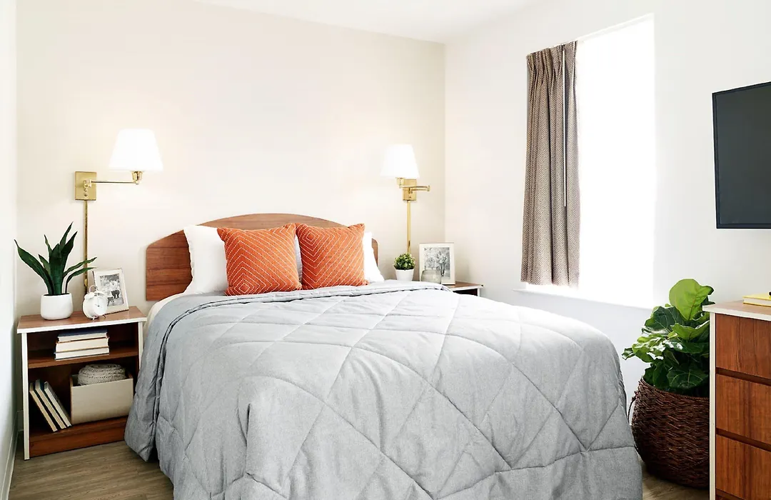 Intown Suites Extended Stay Houston Tx - Hobby Airport-1