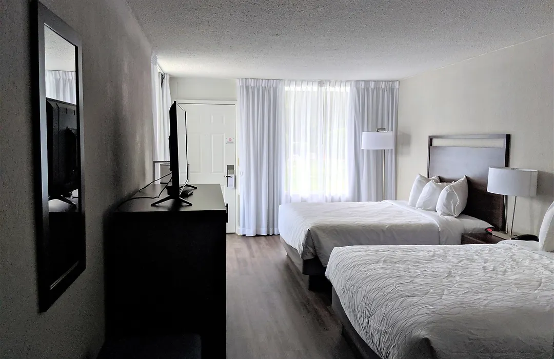 Lakefront Terrace Resort-1