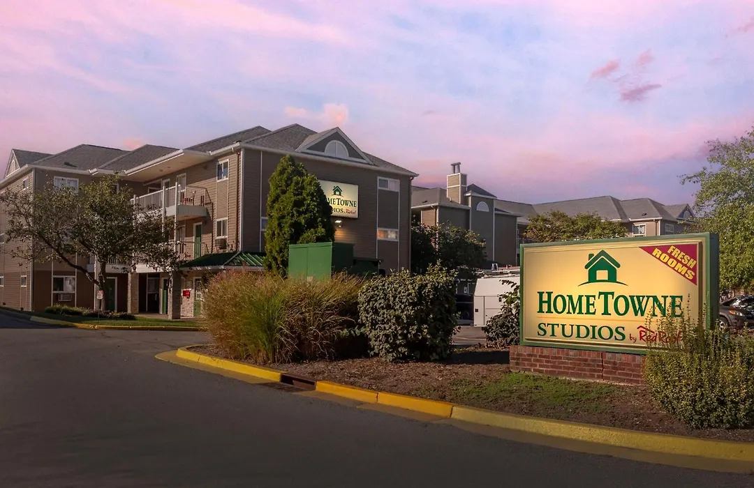 Birch Hill Suites Louisville-1
