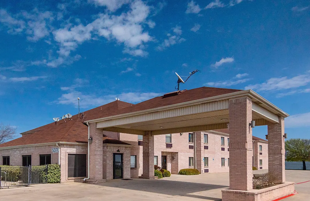 Red Roof Inn Fort Worth - Saginaw-1