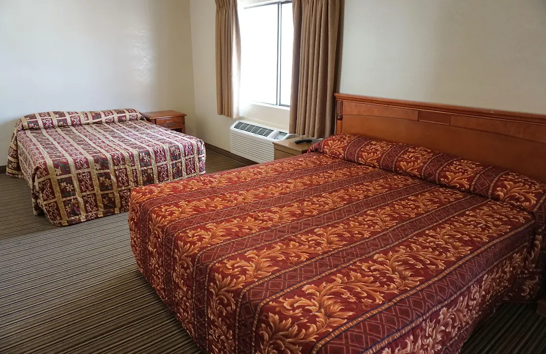 Hollywood Inn Express North-1