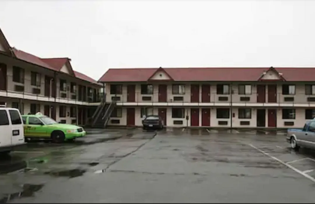 Sunshine Motel-1