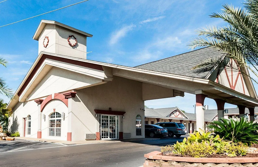 Econo Lodge Jasper-1