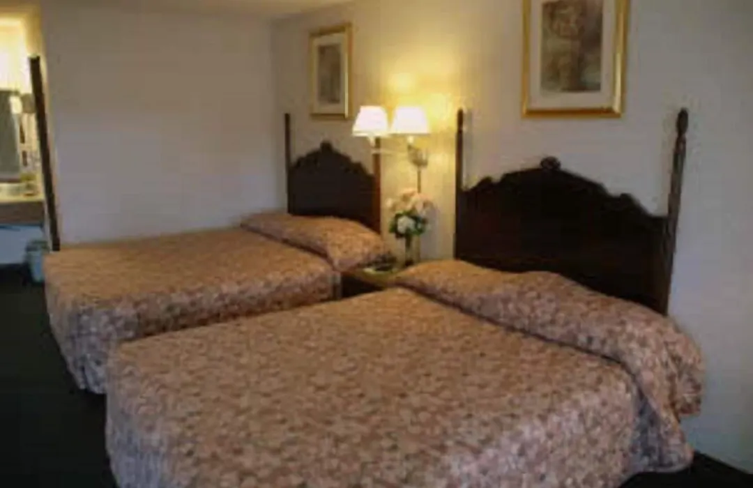 Lakeview Inn-1
