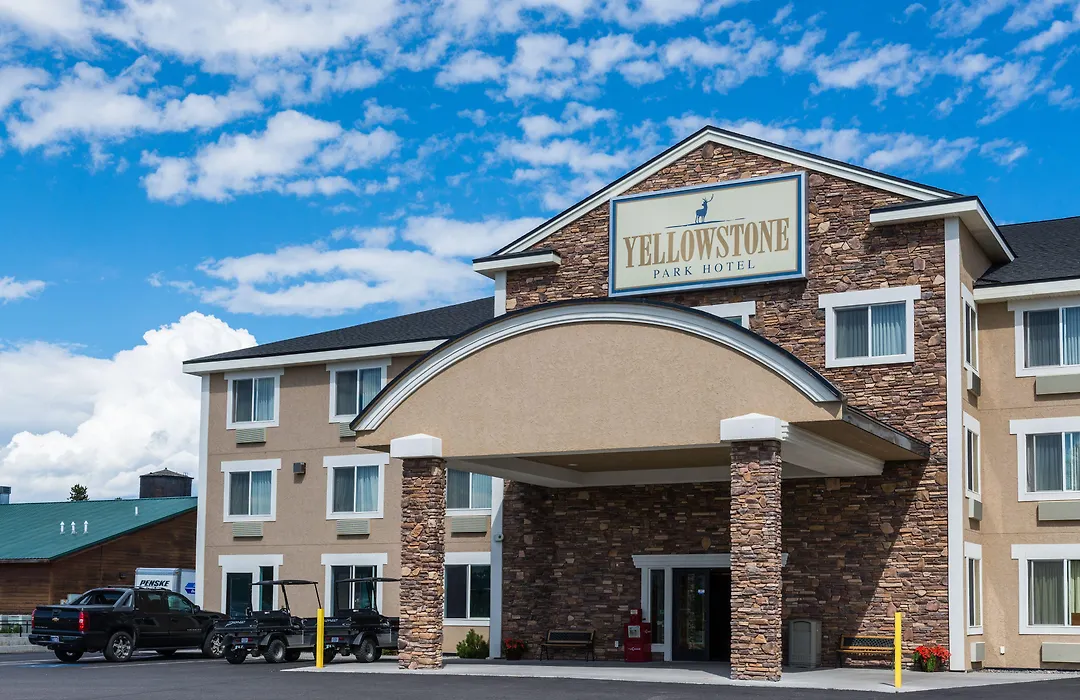 Yellowstone Park Hotel-1