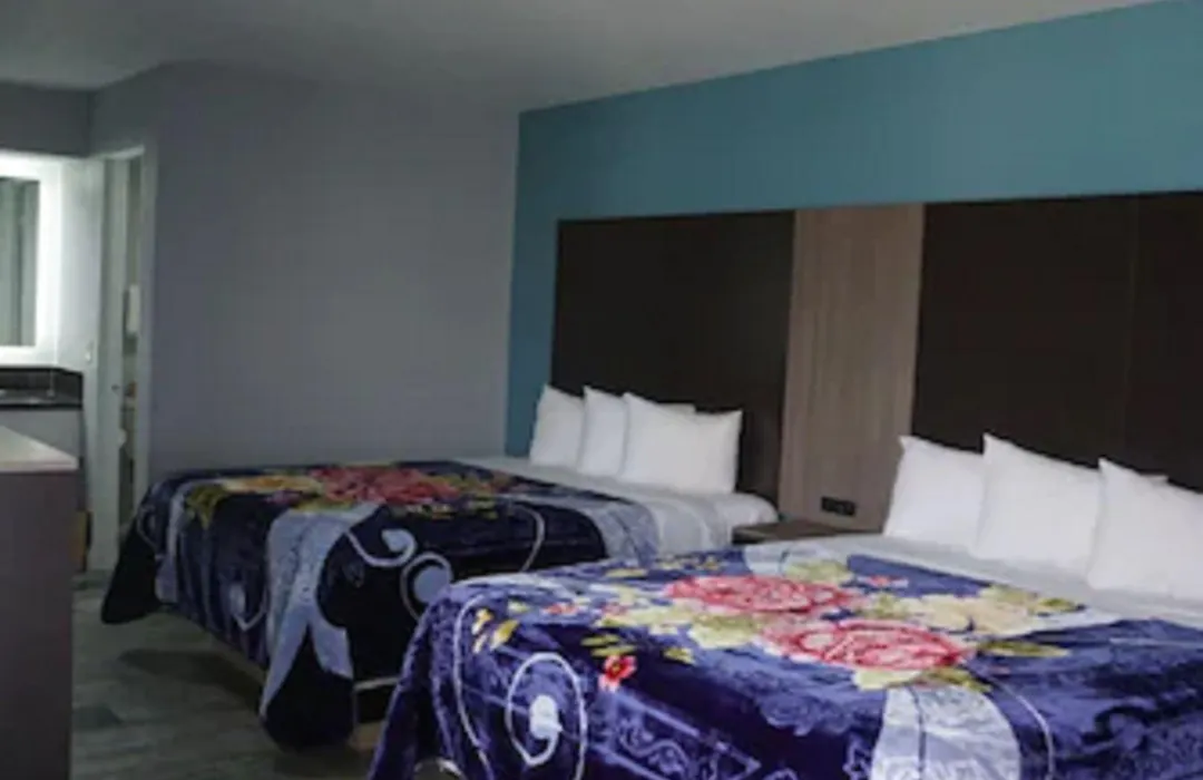 Thunderbird Motel-1