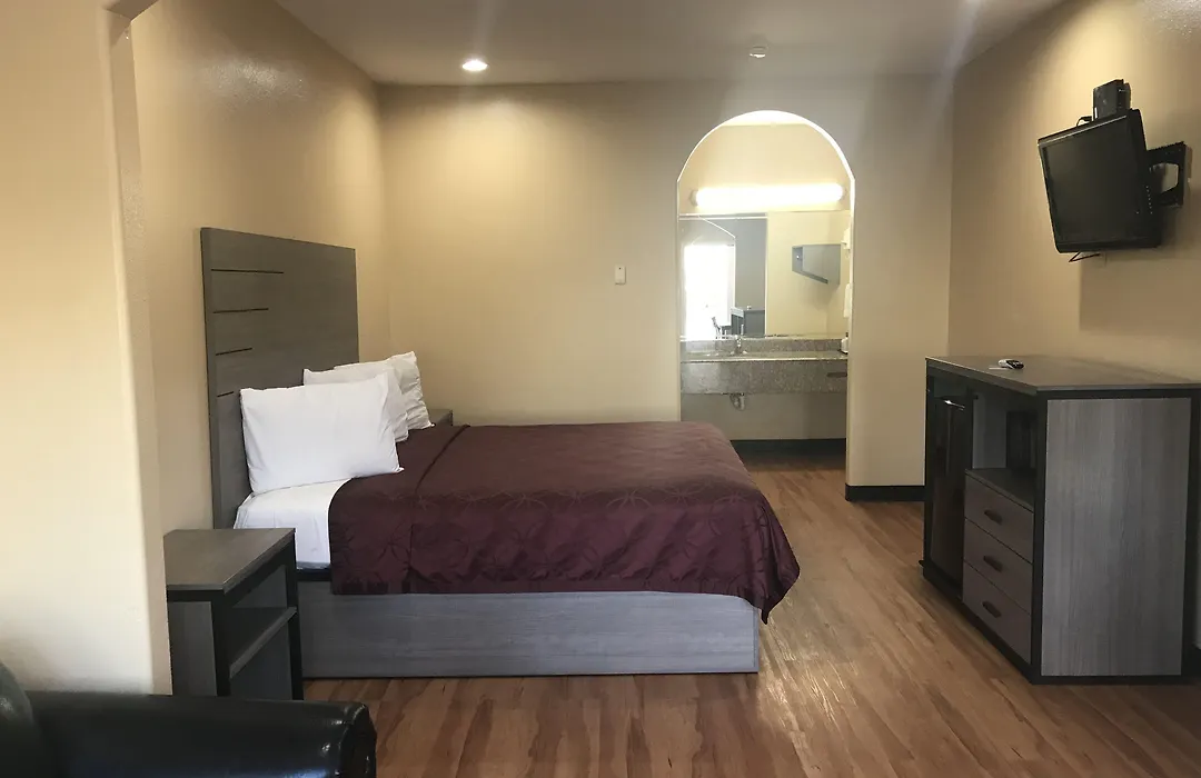 Palace Inn - Baytown I-10-1