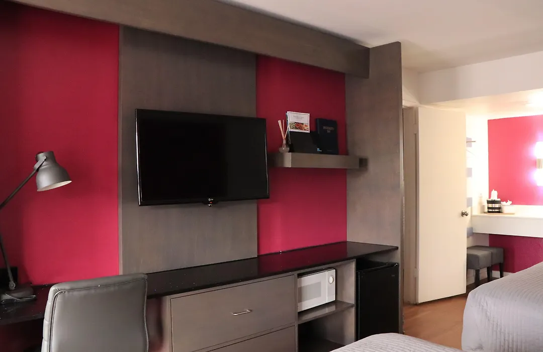 University Inn-1