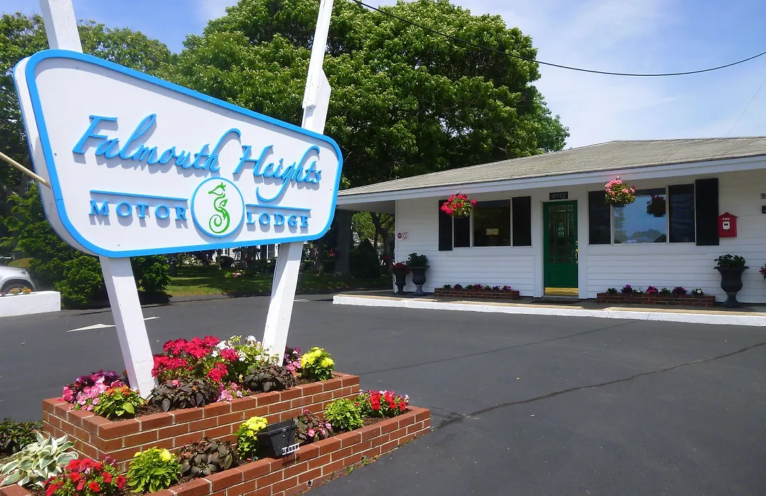 Falmouth Heights Motor Lodge-1