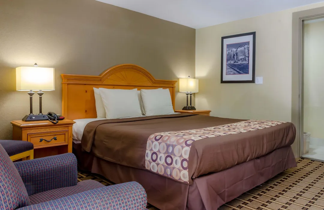 Relax Inn - Bryson City-1
