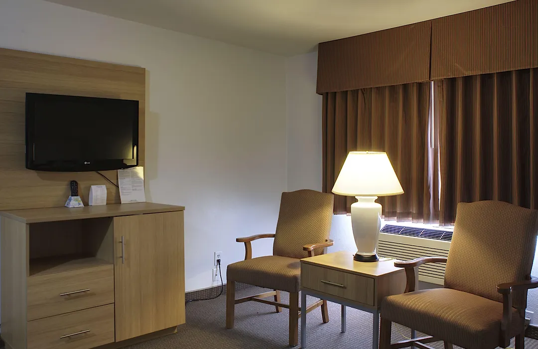 Aladdin Inn And Suites-1