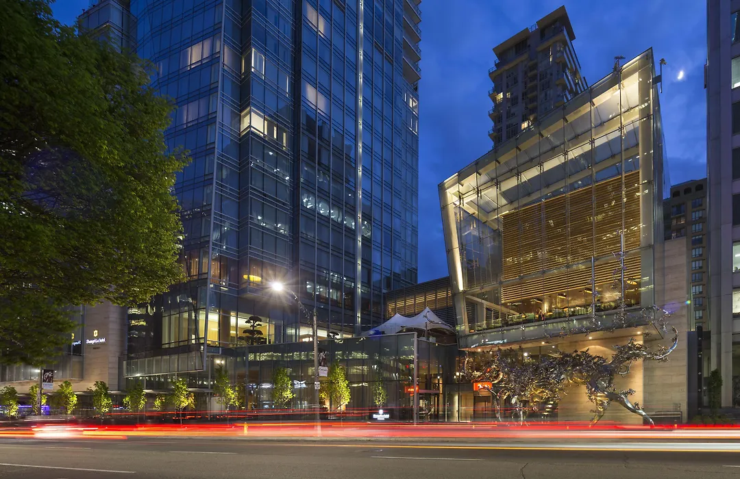 Shangri-La Toronto-1