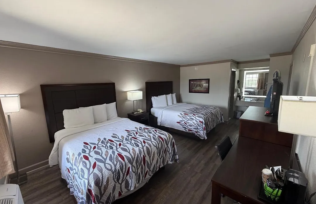 Days Inn By Wyndham Forrest City I 40-1