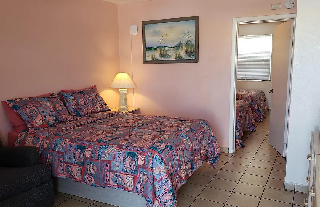 Caprice Motel - Wildwood-1