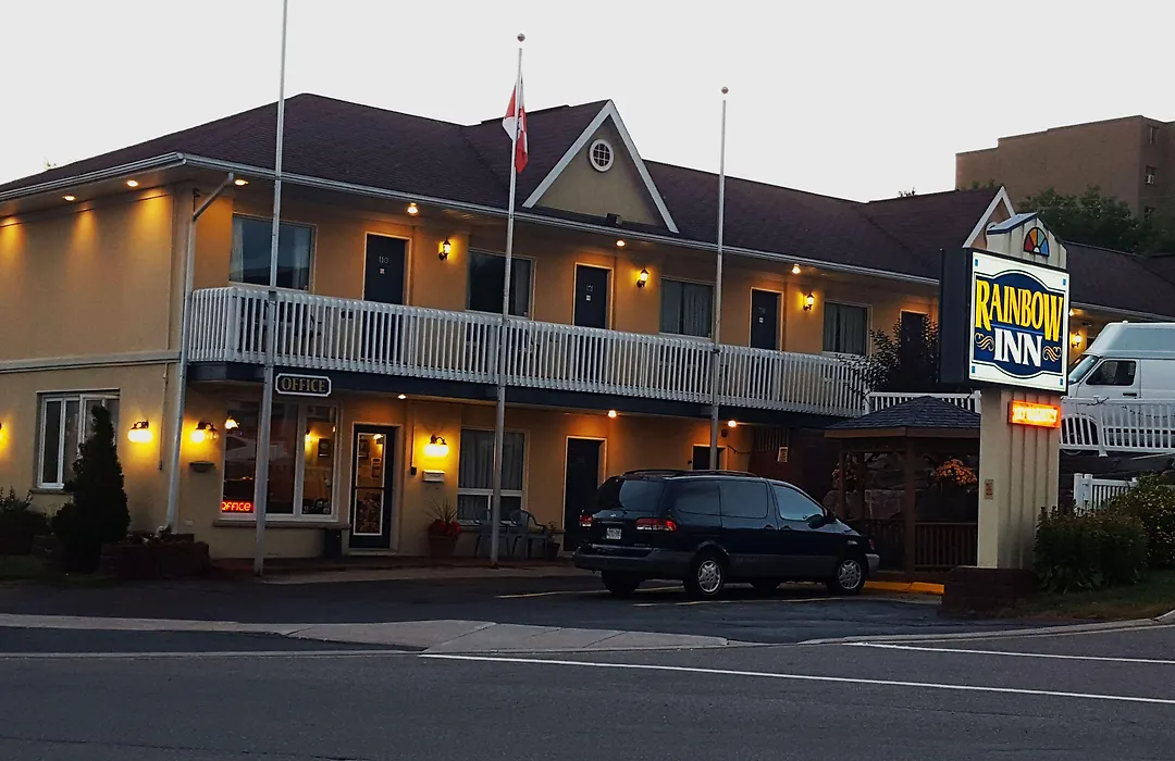 Rainbow Inn-1