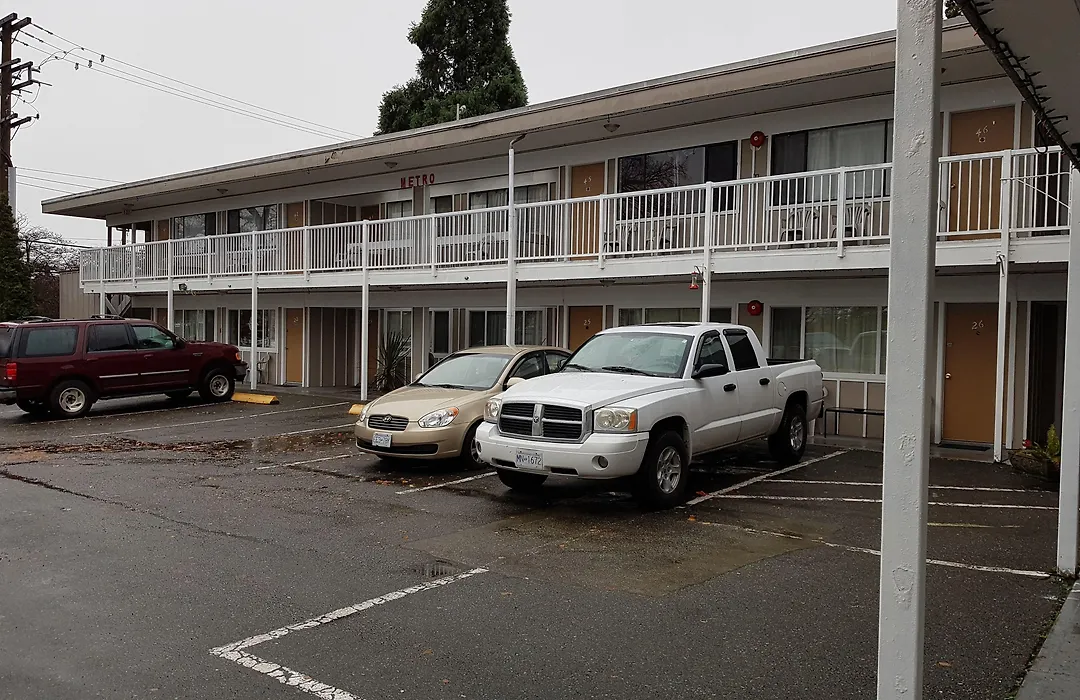 Metro Inn-1