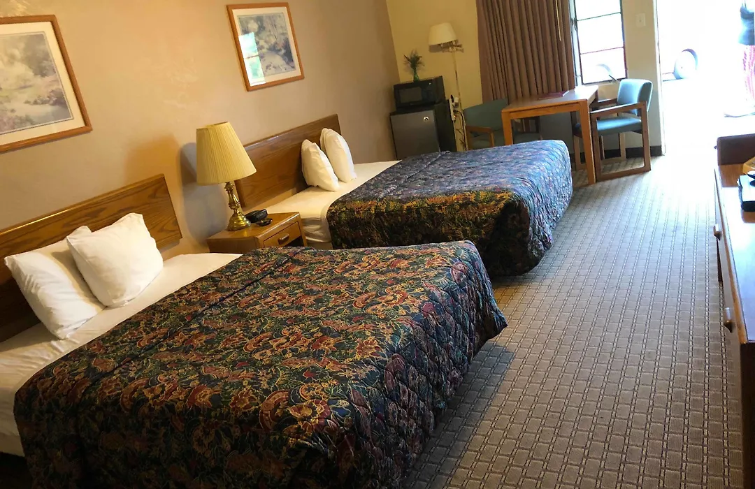 Eagle Motel-1