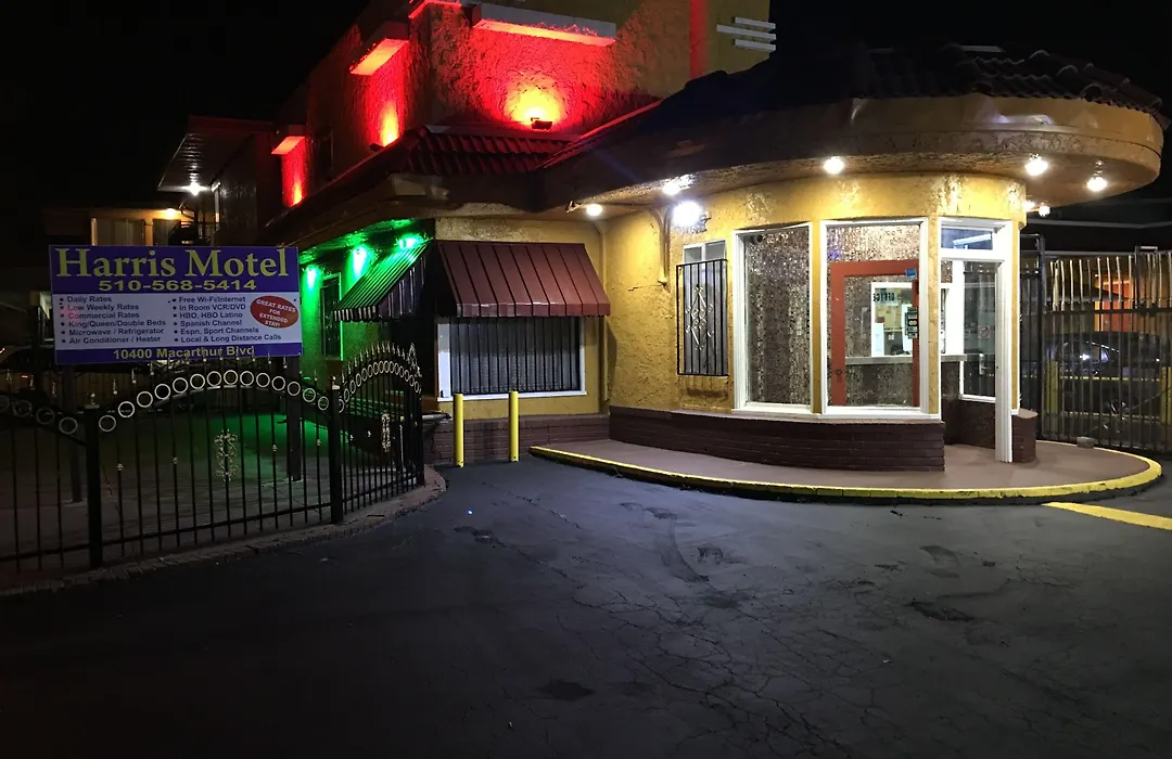 Harris Motel-1