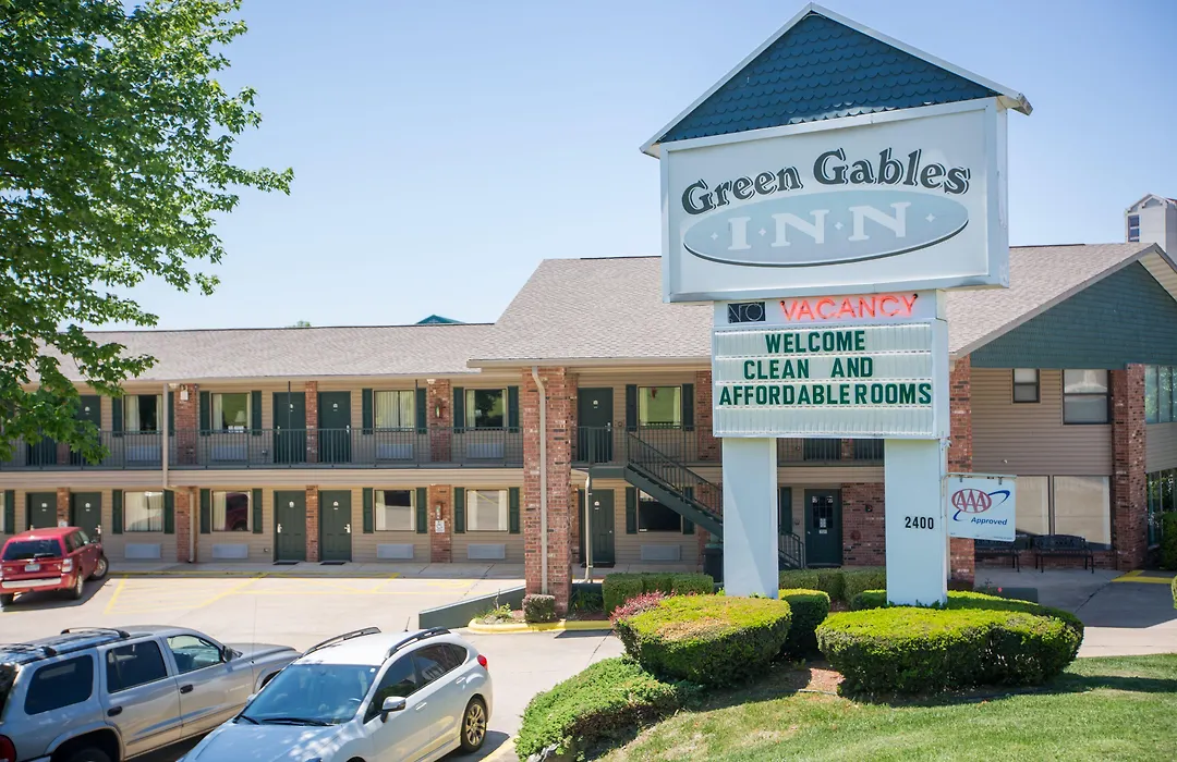 Green Gables Inn-1