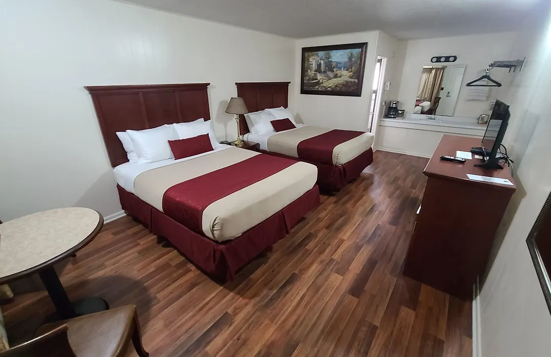 Homestead Motel-1