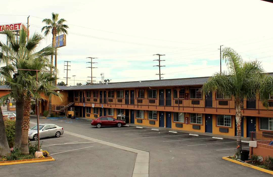 Orange Show Inn-1