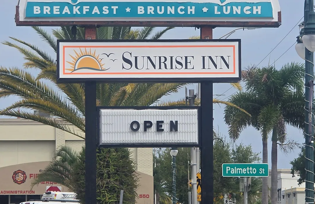 Sunrise Inn By Oyo Titusville Fl-1