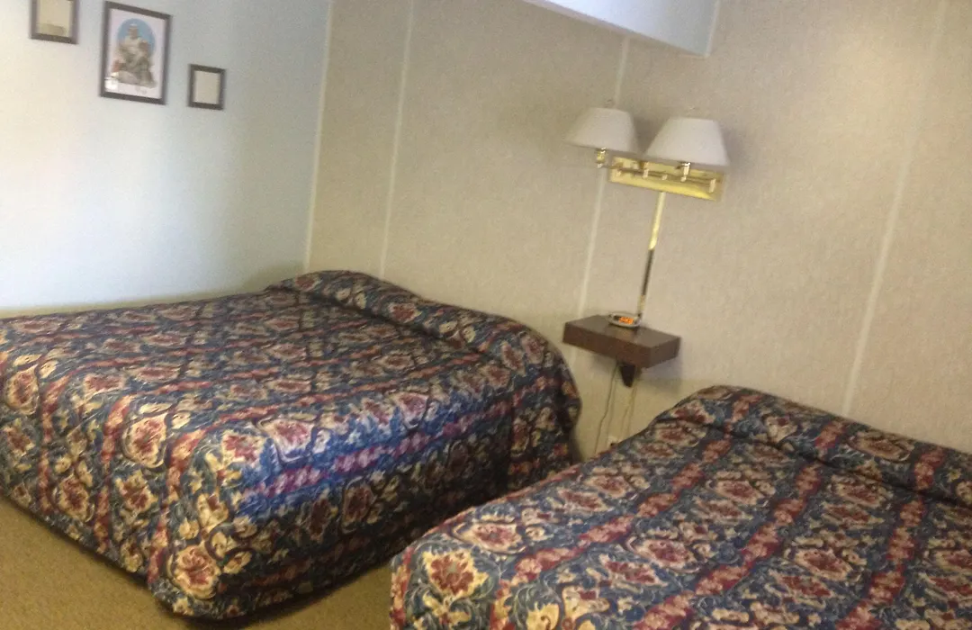 Jamestown Motel-1