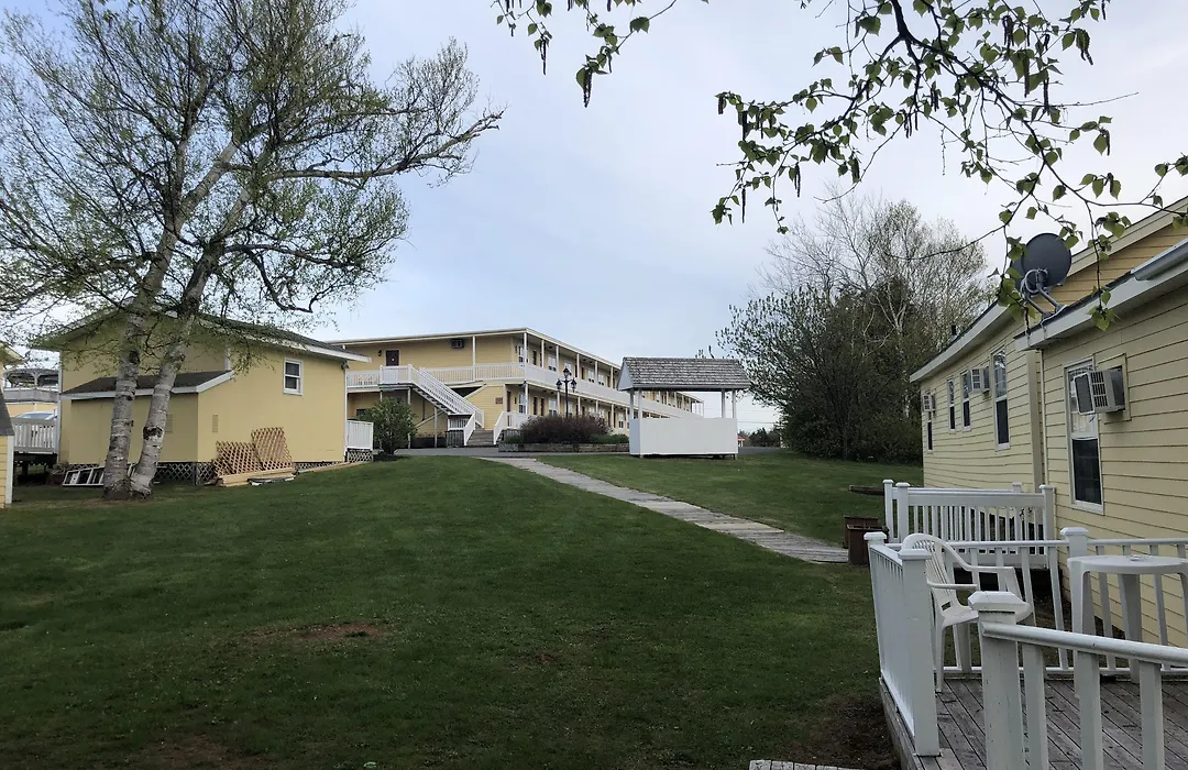 The Cavendish Motel-1