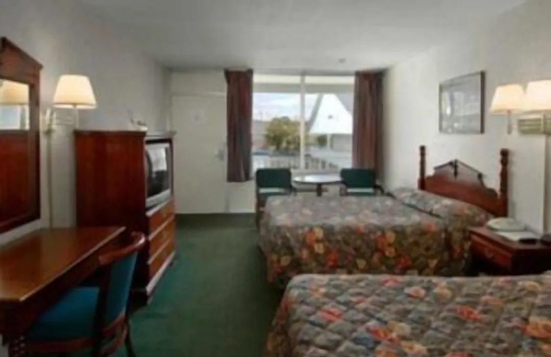 Travel Inn-1