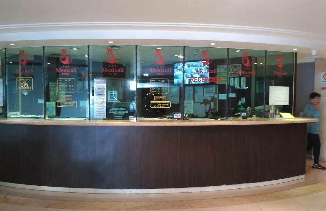 Hotel Mexicali-1