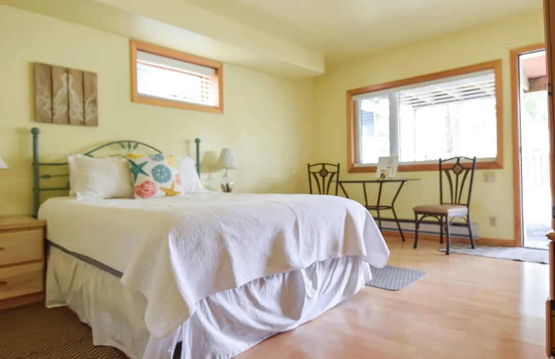 Sea Treasures Inn-1