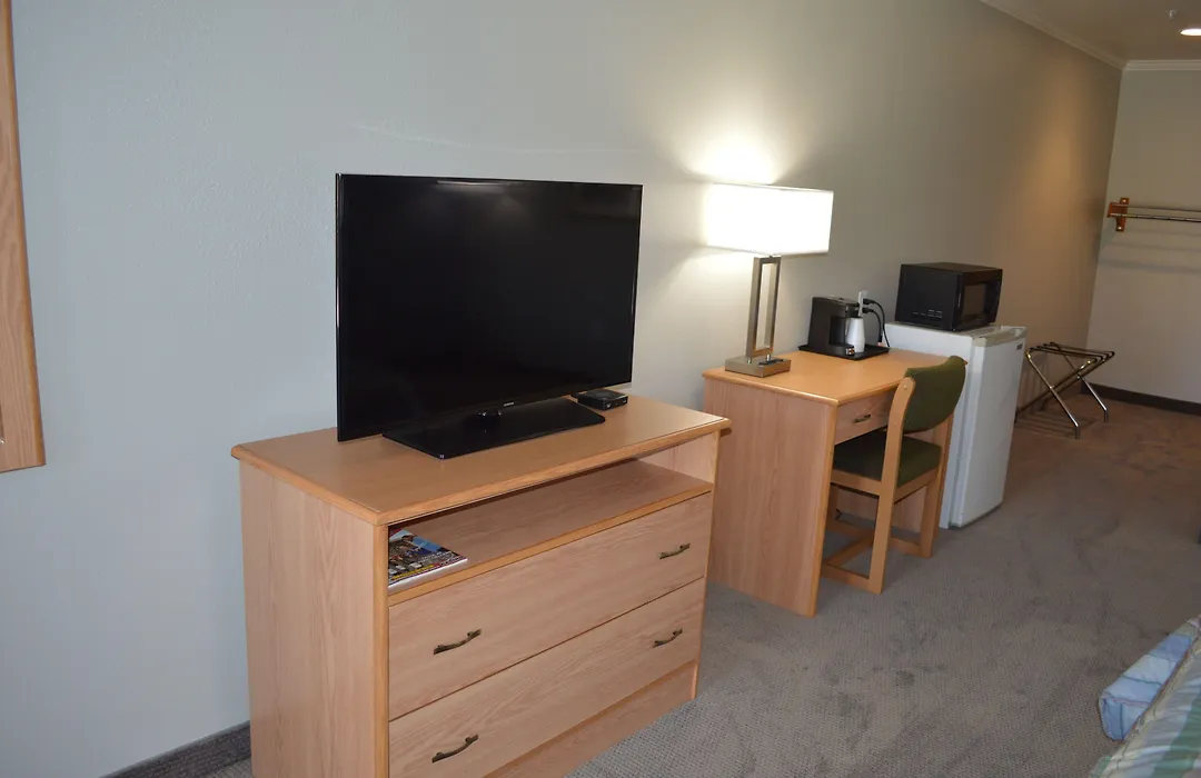 Budget Inn-1