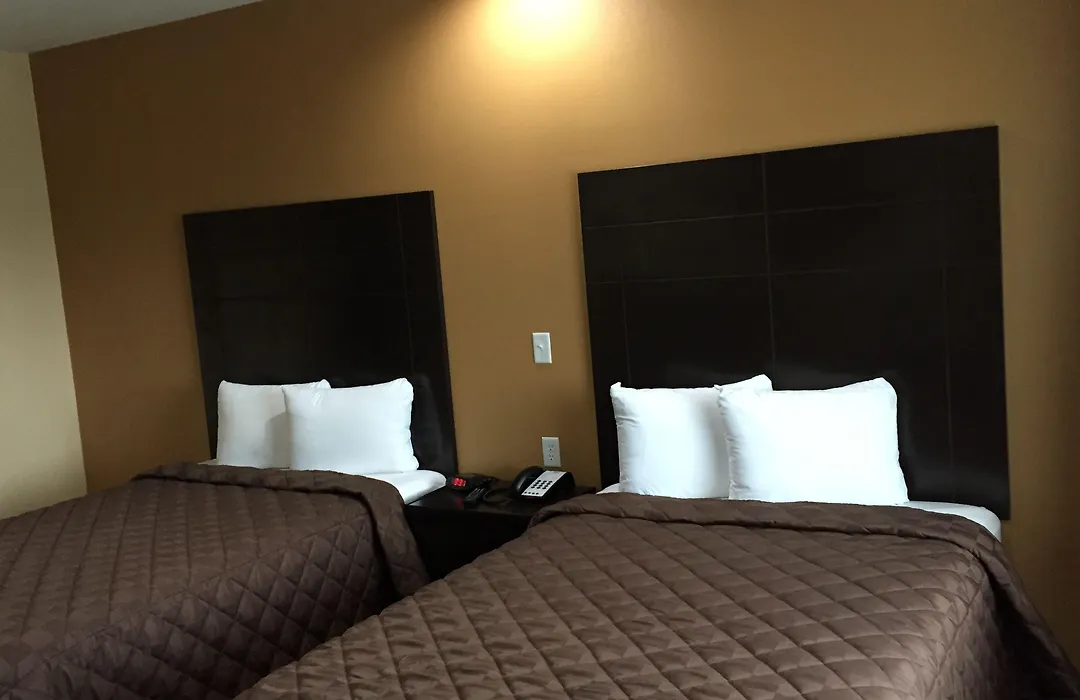 Downtowner Inn-1